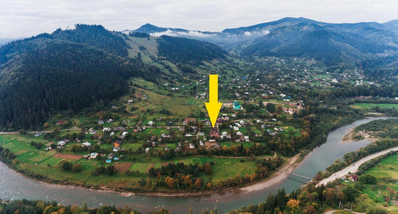 Villa Хата Різьбяра Byalobereska Esterno foto