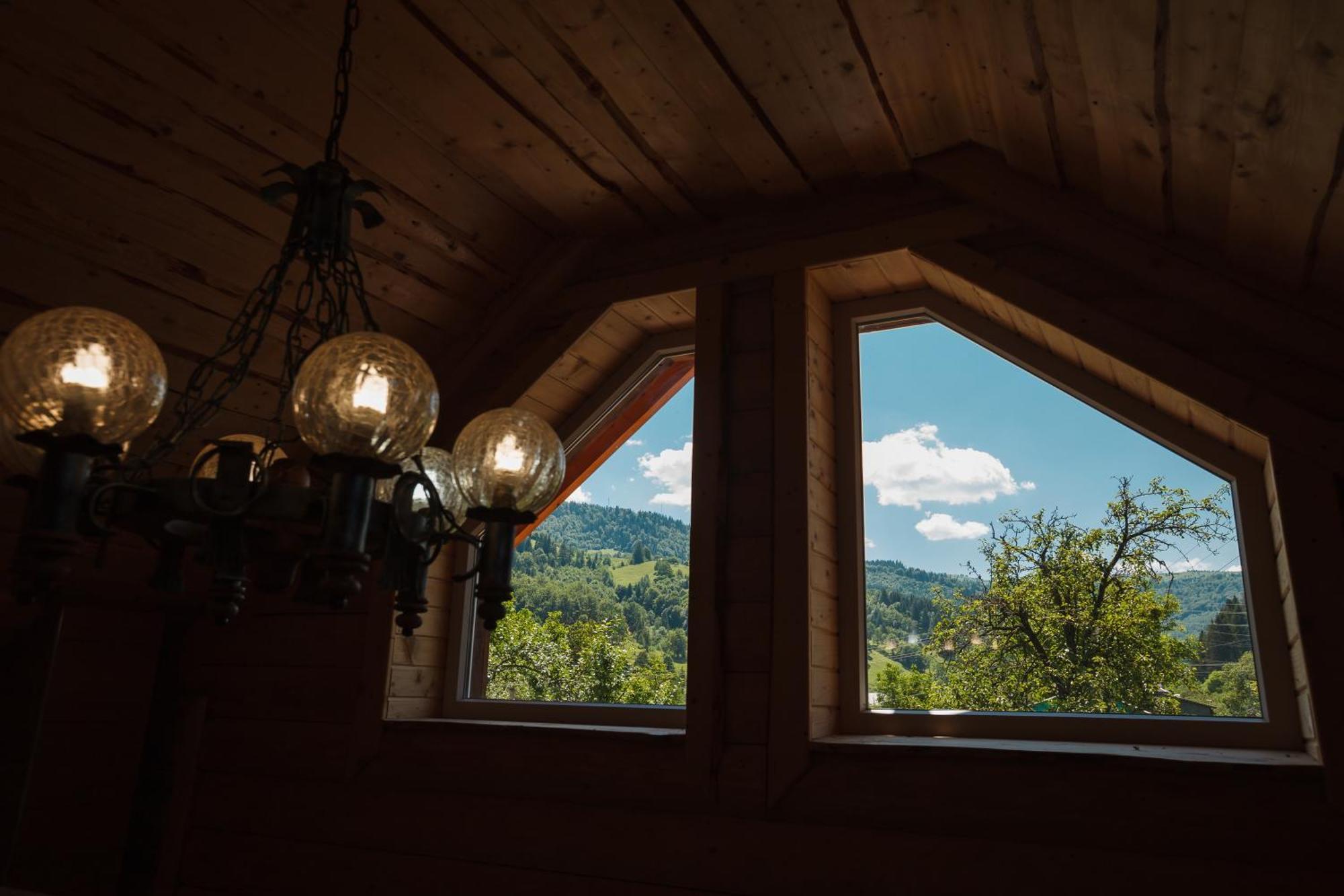 Villa Хата Різьбяра Byalobereska Camera foto